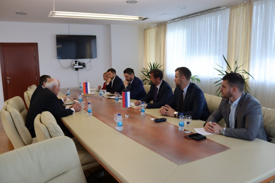 Министар Клокић са представником Алпско-Јадранске Алијансе о бенефитима за Српску